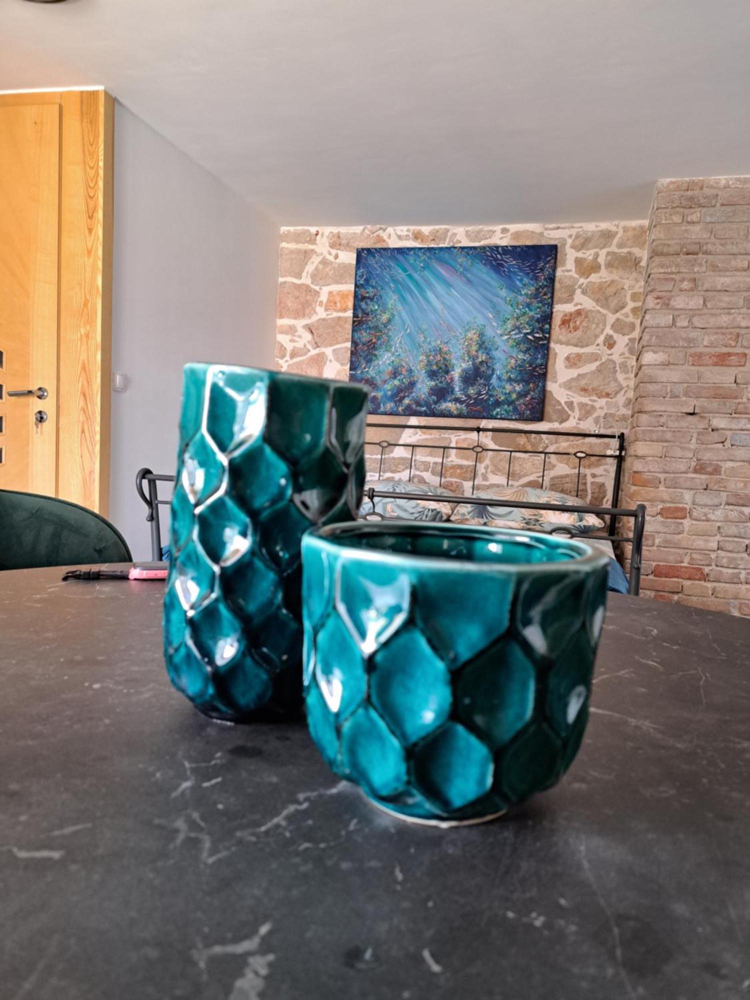 Jardin Kapetanova Kuca Apartamento Veli Iž Exterior foto